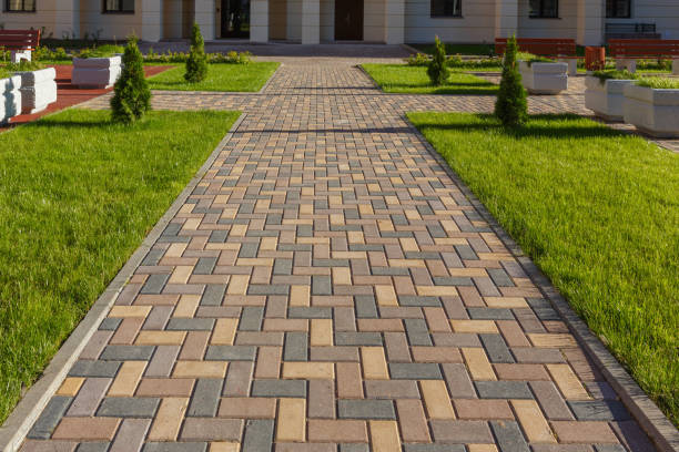 Best Residential Paver Driveway  in Le Grand, CA